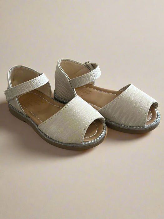 Elegant Girls Open Shoes