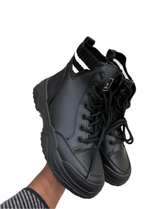 Lightweight Casual Women's Genuine Leather Ankle Boots Slip-Resistant Lining Lace-Up Closure Soft Bootie