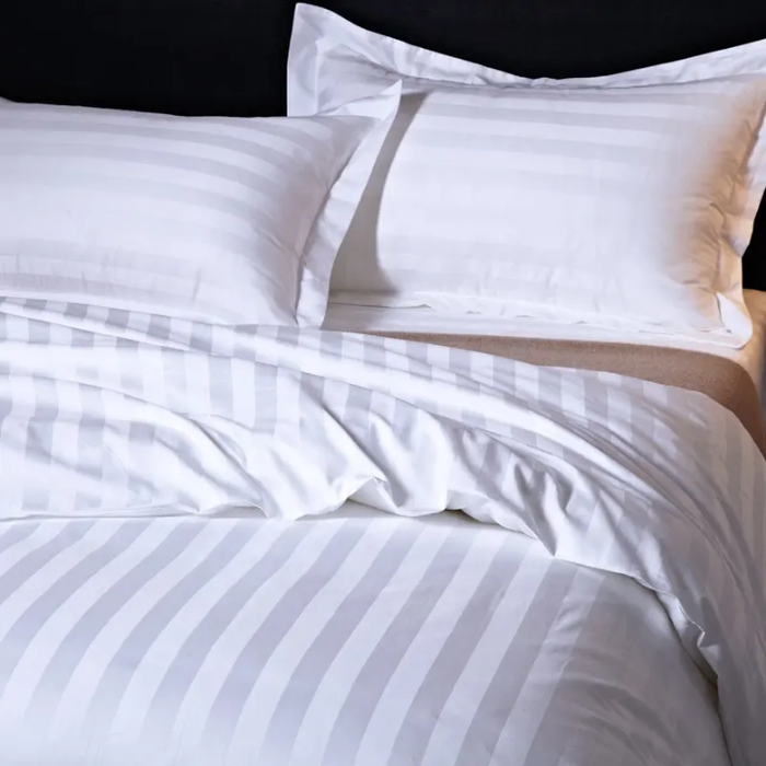 High Quality Egyptian Cotton White Bedsheets Hotel Sets With Duvet