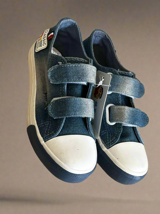 Little Kids Canvas Running Shoes