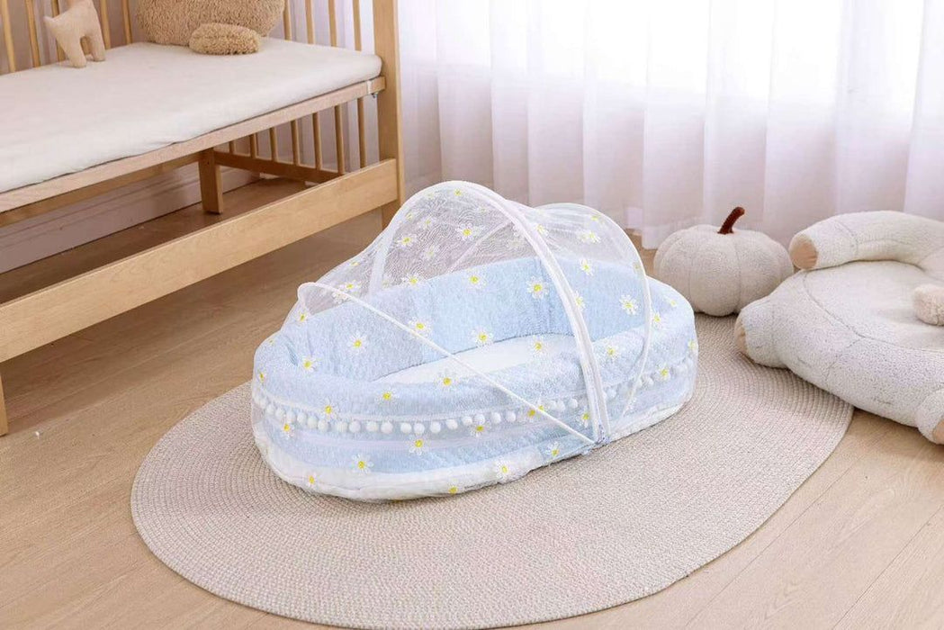 Baby Lounge with Net