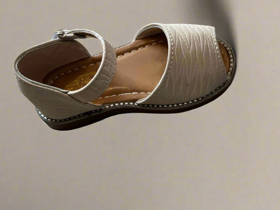 Elegant Girls Open Shoes