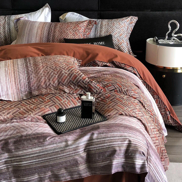 1128Adeeb2 Bedding Set