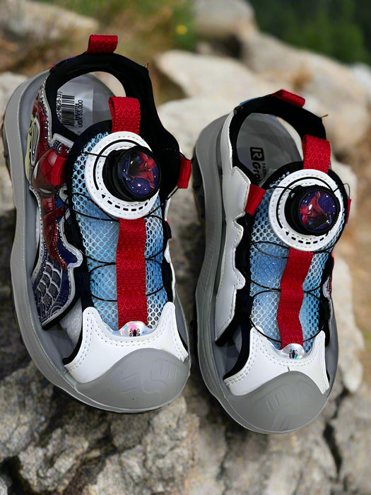 Closed Shoes with Lace Up