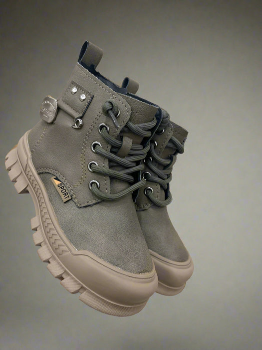 New Stylish Boots