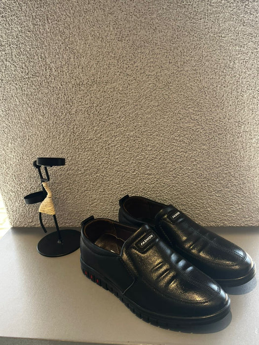 Kid's Black Shoes