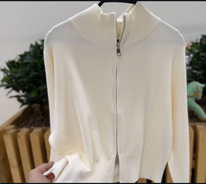 Zipped Pull Neck Sweater